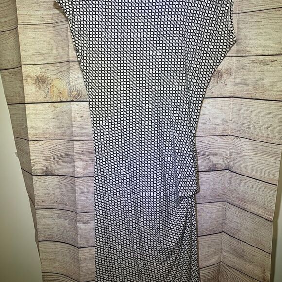 Cabi 614 Monroe Draped Side Bateau Neck Dr… - Picture 2 of 3